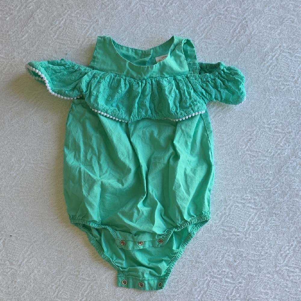 Cat & Jack Mint Green Baby Romper with Ruffle and Lace - 12 Months